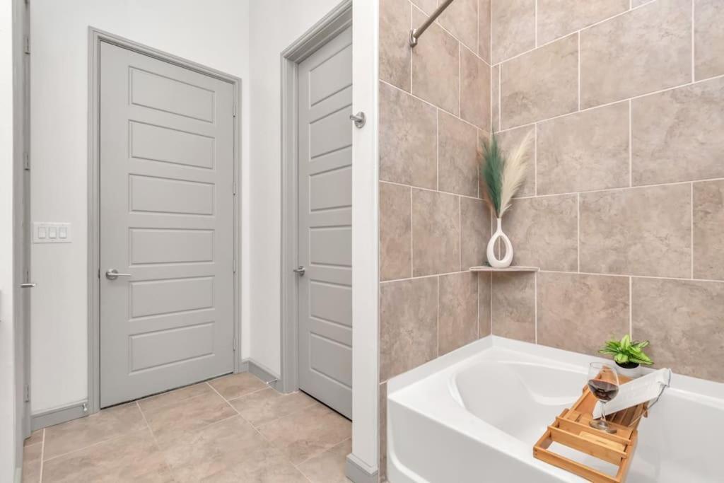 U4 Penthouse Downtown Houston Apartment Екстериор снимка