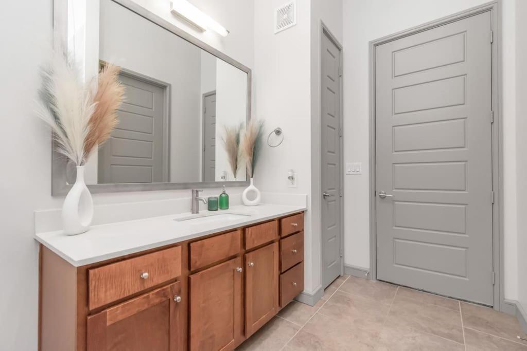U4 Penthouse Downtown Houston Apartment Екстериор снимка