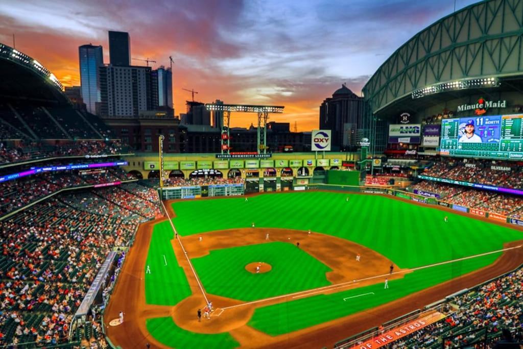 U4 Penthouse Downtown Houston Apartment Екстериор снимка